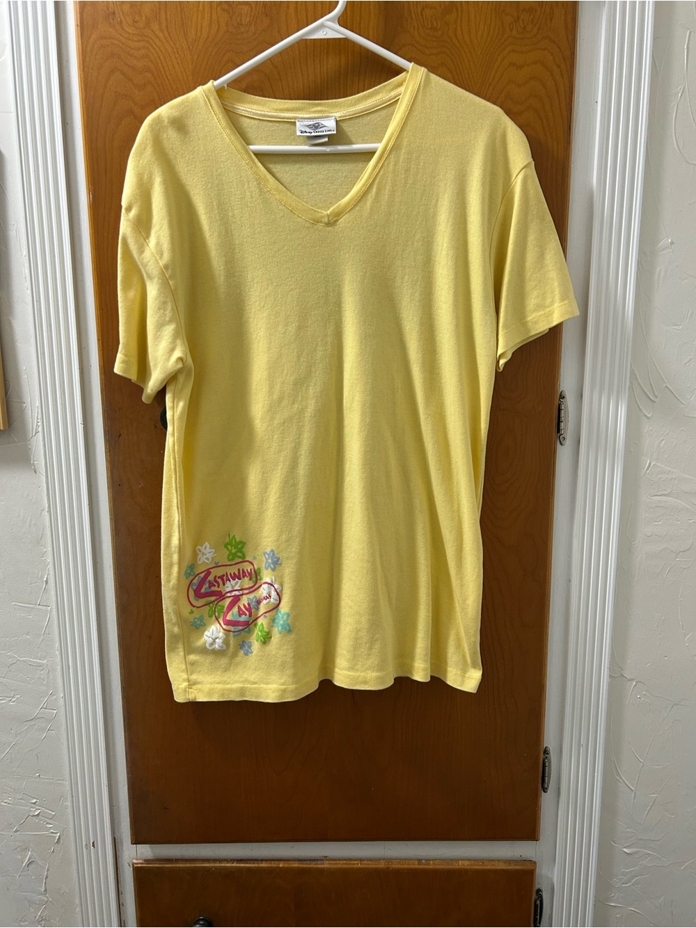 Disney Cruise Line Castaway Cay Yellow ' V-Neck Graphic Tee